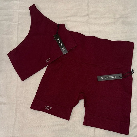 SET Active Other - NWT Set active maroon one shoulder bra and shorts set Small S New